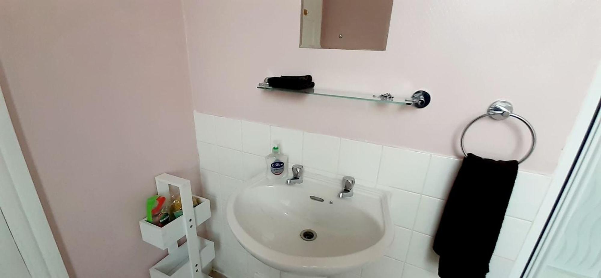 פורת'מאדוג Queens Rooms חדר תמונה